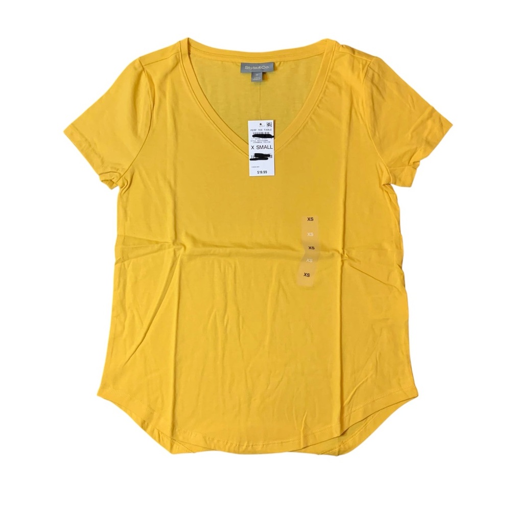 Style & Co Women's Corn Yellow V-Neck T-Shirt size Xsmall
